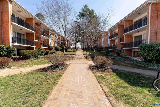 1800 Jefferson Park Ave Unit 39, Charlottesville, VA 22903 - view of property's community featuring a yard