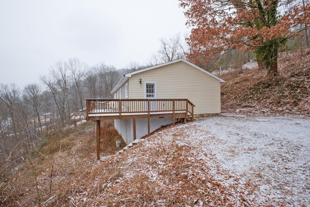 129 Hillwood Dr, Front Royal, VA 22630 - rear view of house with a deck