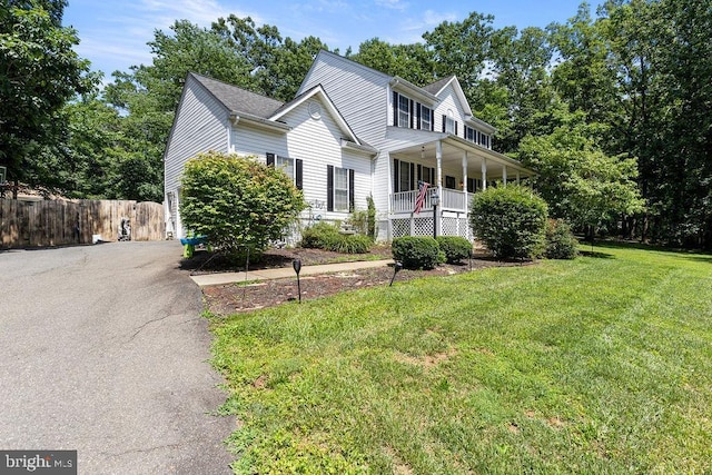 12407 Salient Ln, Spotsylvania, VA 22551 - view of front of property with covered porch and driveway