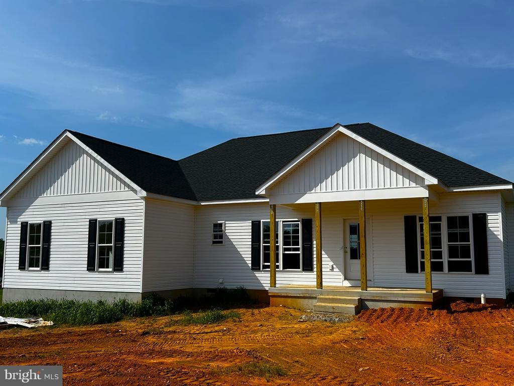 7005 Canterberry Ln, Rhoadesville, VA 22542 - photo 1