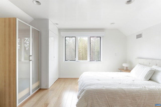 4323 Carter Rd, Schuyler, VA 22969 - bedroom featuring vaulted ceiling, baseboards, light wood-type flooring, and visible vents