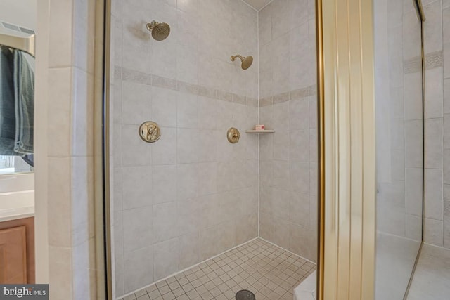 11512 Balmartin Ct, Spotsylvania, VA 22553 - full bath featuring a stall shower and vanity
