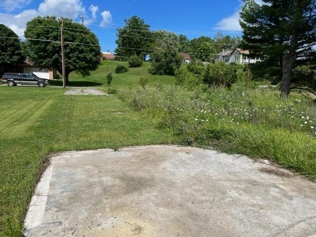 62 N Hancock St N, Craigsville, VA 24430