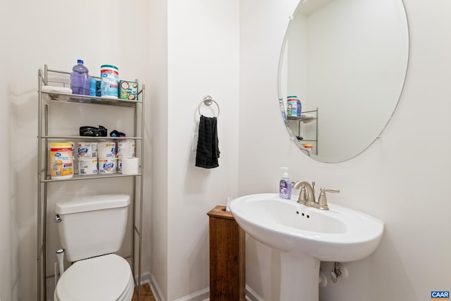 139 Longwood Dr, Charlottesville, VA 22903 - half bathroom featuring toilet and baseboards