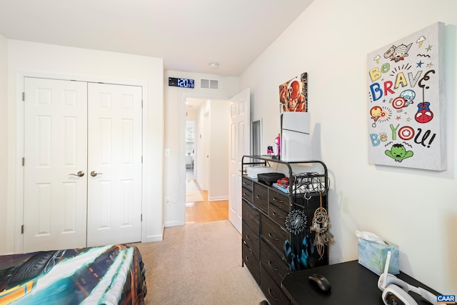 139 Longwood Dr, Charlottesville, VA 22903 - carpeted bedroom featuring a closet and baseboards