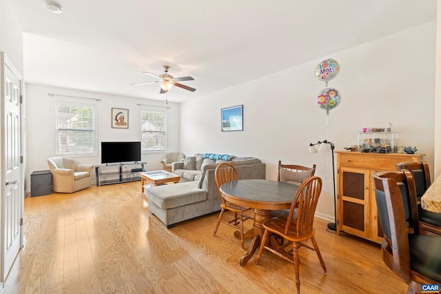 139 Longwood Dr, Charlottesville, VA 22903 - living room featuring light wood-style floors and a ceiling fan