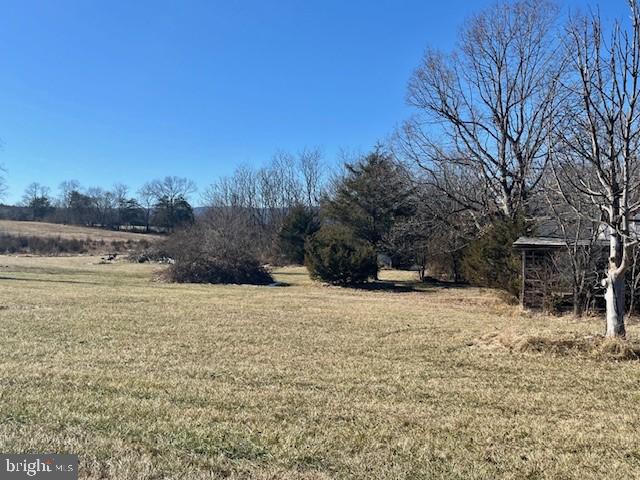 133 Painters Woods Rd, Luray, VA 22835