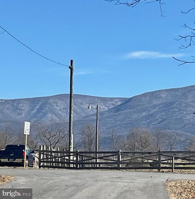 133 Painters Woods Rd, Luray, VA 22835