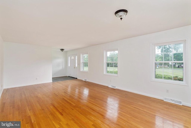 19253 Rolling Hills Dr, Culpeper, VA 22701 - unfurnished room with light wood finished floors