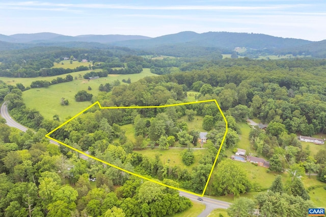 2523 Stony Point Rd, Charlottesville, VA 22911 - aerial view of property and surrounding area featuring a mountain backdrop and property parcel outlined