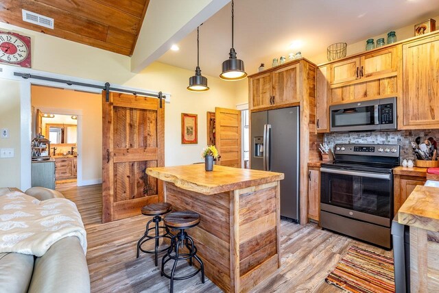 407 14th St, Grottoes, VA 24441 - photo 7