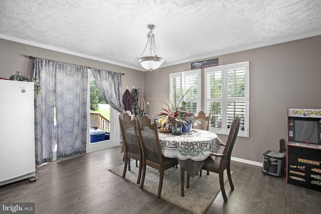 4253 Rolling Hills Dr, Culpeper, VA 22701 - dining space with wood finished floors, crown molding, and a textured ceiling