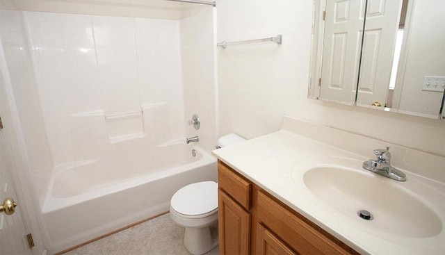 196 Emerson Ln, Harrisonburg, VA 22801 - full bathroom featuring toilet, vanity, and tub / shower combination