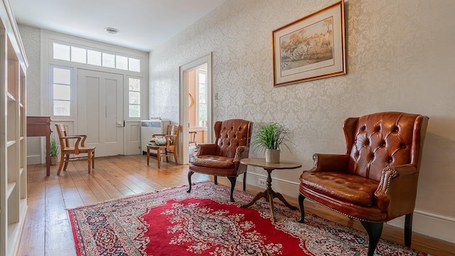 111 Main St S, Bridgewater, VA 22812 - living area featuring light wood-type flooring and wallpapered walls