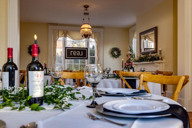 111 Main St S, Bridgewater, VA 22812 - dining room featuring a chandelier