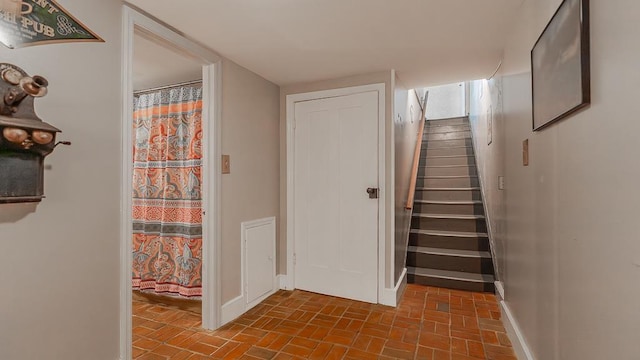 111 Main St S, Bridgewater, VA 22812 - stairway with brick patterned floors and baseboards