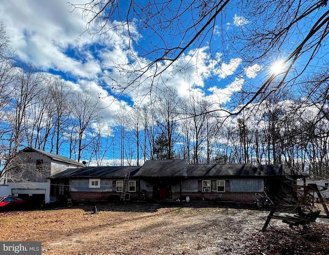 354 Carpenter Ln, Mineral, VA 23117 - view of front of property with brick siding