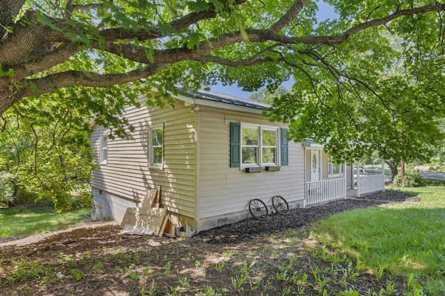 3416 Point Rd E, Elkton, VA 22827 - view of side of property with crawl space and a garage