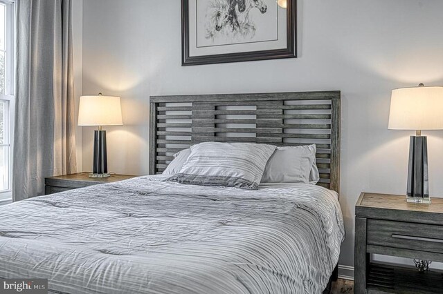 6905 Lakes Edge Way, Mineral, VA 23117 - bedroom featuring multiple windows