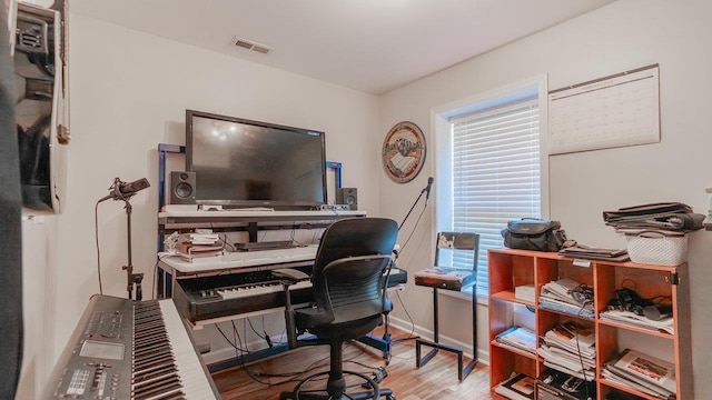 1411 Shenstone Dr, Harrisonburg, VA 22802 - office featuring wood finished floors and baseboards