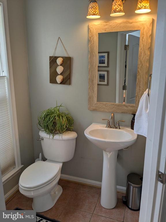1072 Virginia Ave, Culpeper, VA 22701 - photo 4