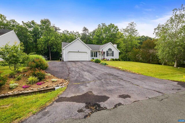 12 Springer Rd, Stuarts Draft, VA 24477
