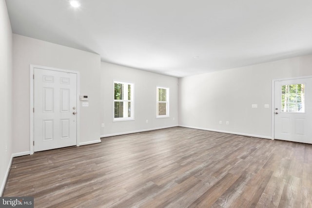 27000 Tatum Rd, Unionville, VA 22567 - entrance foyer with wood finished floors and baseboards