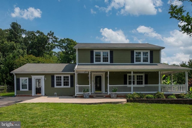 12203 Abner Ct, Fredericksburg, VA 22407 - farmhouse-style home featuring a front lawn and covered porch