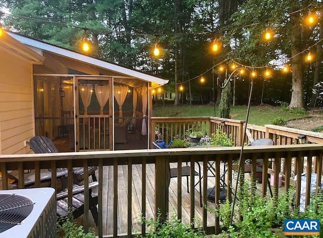 2090 Tavernor Ln, Charlottesville, VA 22911 - wooden deck with a sunroom