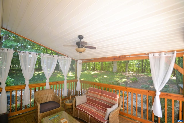 2090 Tavernor Ln, Charlottesville, VA 22911 - deck with a ceiling fan