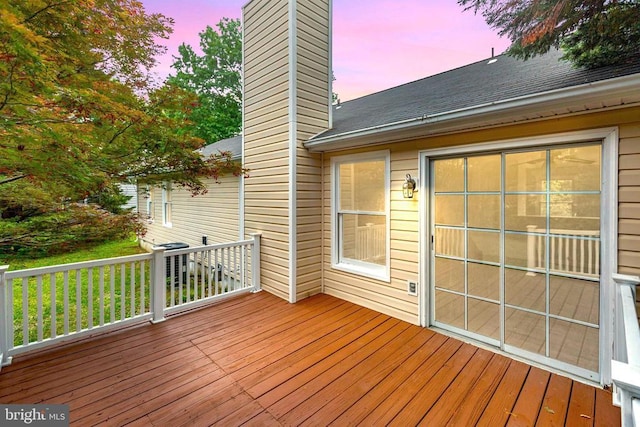 10807 Bent Tree Dr, Fredericksburg, VA 22407 - view of wooden deck