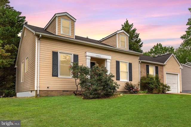 10807 Bent Tree Dr, Fredericksburg, VA 22407 - view of front of house featuring a yard, crawl space, and a garage