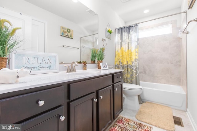 3801 Drayton Ct, Fredericksburg, VA 22408 - full bath featuring vanity and shower / bath combo with shower curtain