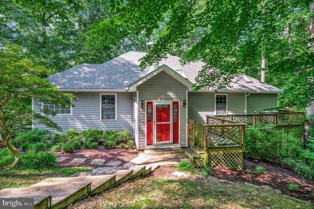14906 Laurel Point Ln, Spotsylvania, VA 22551 - view of front of house featuring roof with shingles and a wooden deck