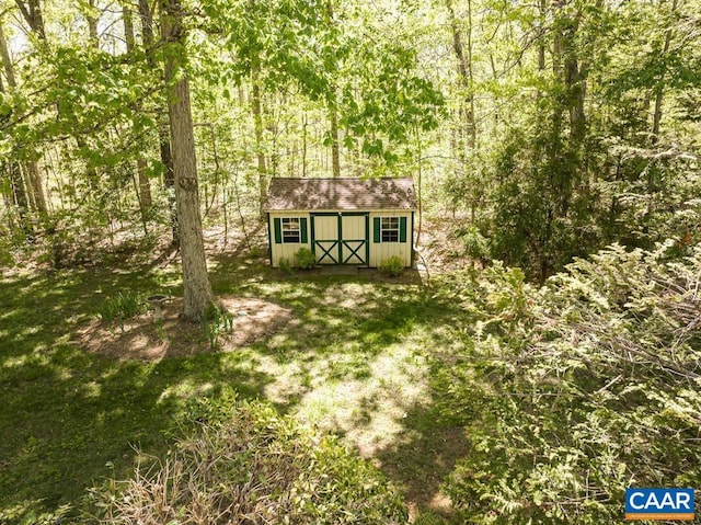 18220 Gregory Dr, Gordonsville, VA 22942 - exterior space with an outbuilding, a shed, and a view of trees