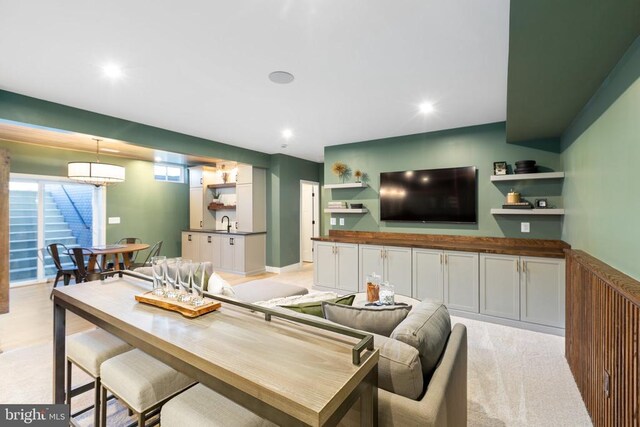 10103 N Streamview Ct, Fredericksburg, VA 22408 - living area featuring recessed lighting
