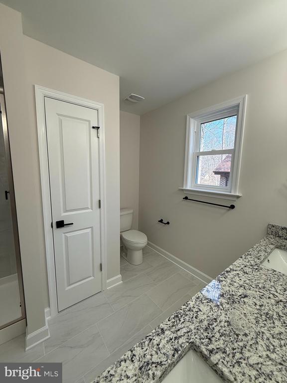 627 Harrison Cir, Locust Grove, VA 22508 - photo 18
