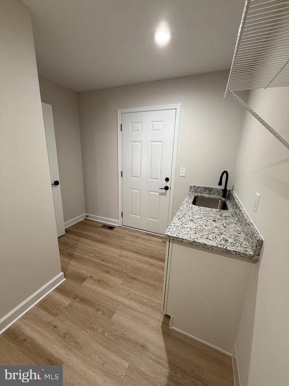 627 Harrison Cir, Locust Grove, VA 22508 - photo 12