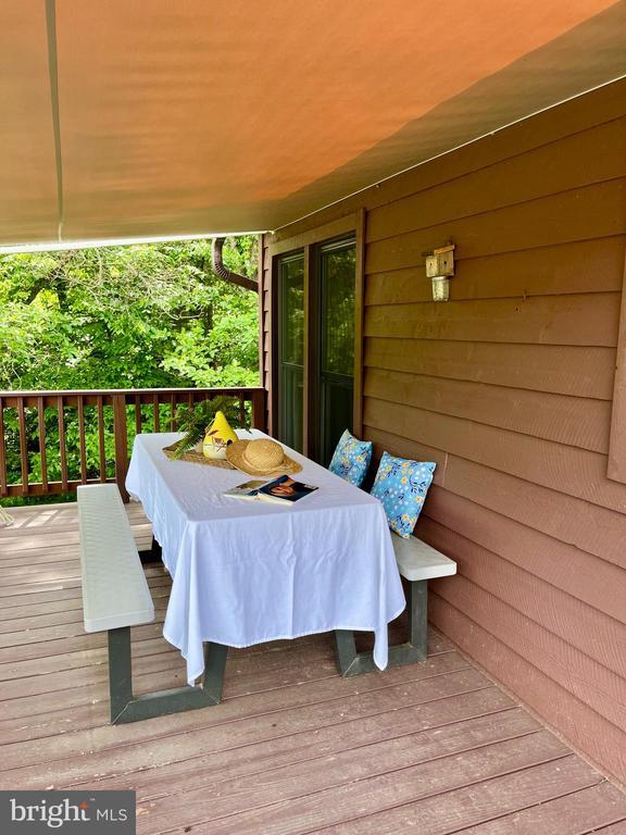400 Fork River Rd N, Shenandoah, VA 22849 - wooden terrace featuring outdoor dining area