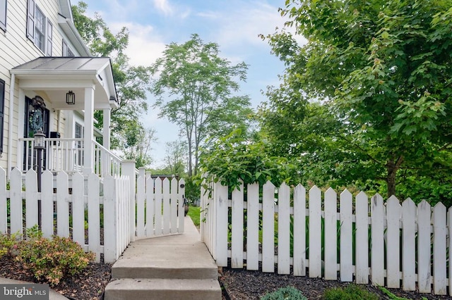52 N St, Warrenton, VA 20186 - view of yard