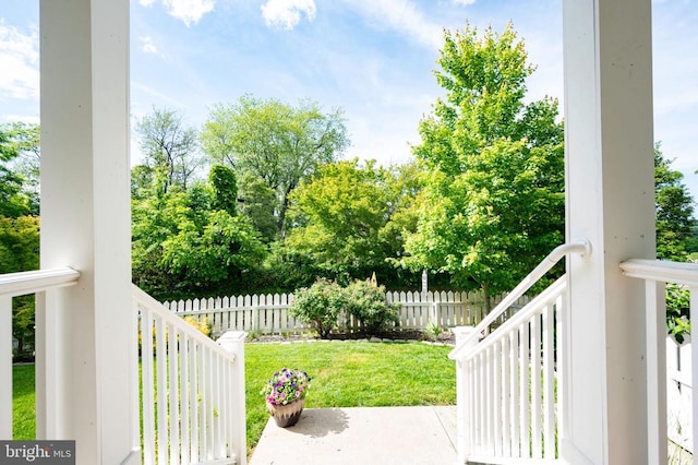 52 N St, Warrenton, VA 20186 - view of yard featuring view of scattered trees