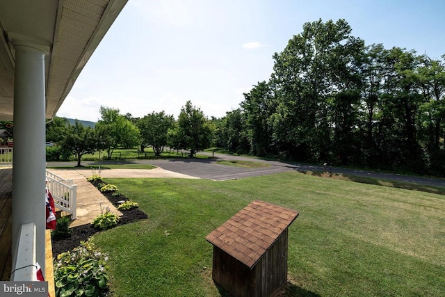 369 Eldon Yates Dr, Stanley, VA 22851 - view of grassy yard