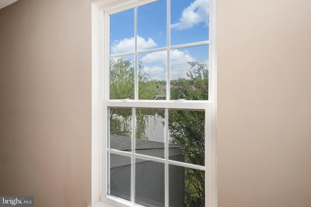  - detailed view of stucco siding