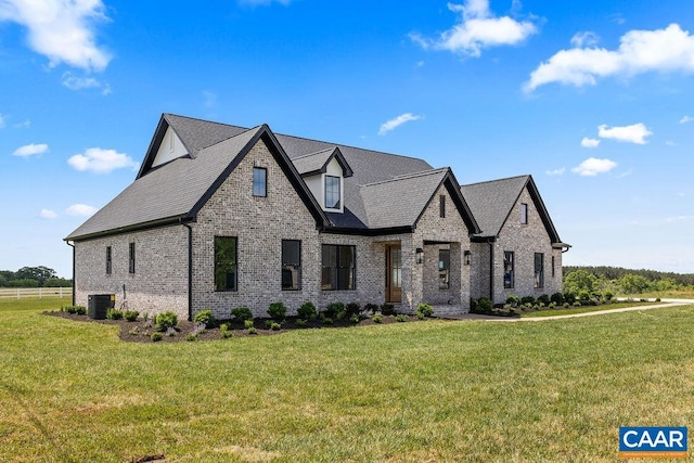 100 Stable Ln, Lynchburg, VA 24503 - view of front facade with brick siding and a front lawn