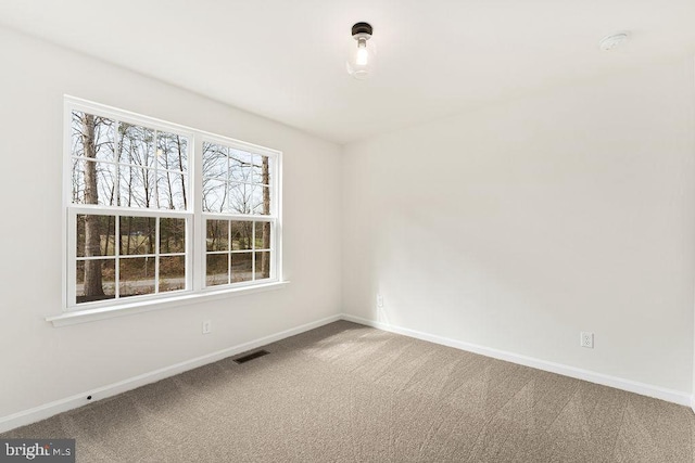 6000 Bills Rd, Mineral, VA 23117 - empty room featuring carpet and baseboards