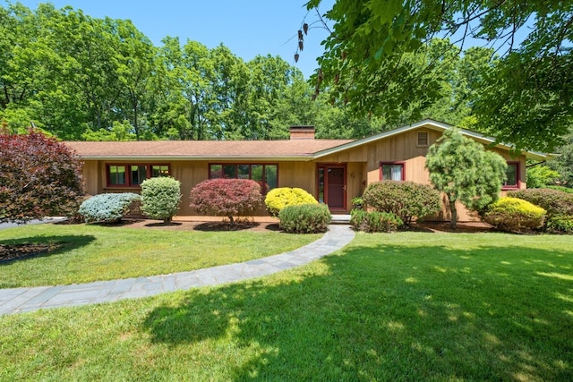616 Lynn Ln, Waynesboro, VA 22980 - view of front of home with a chimney and a front yard