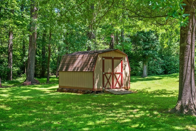 616 Lynn Ln, Waynesboro, VA 22980 - view of shed with a wooded view