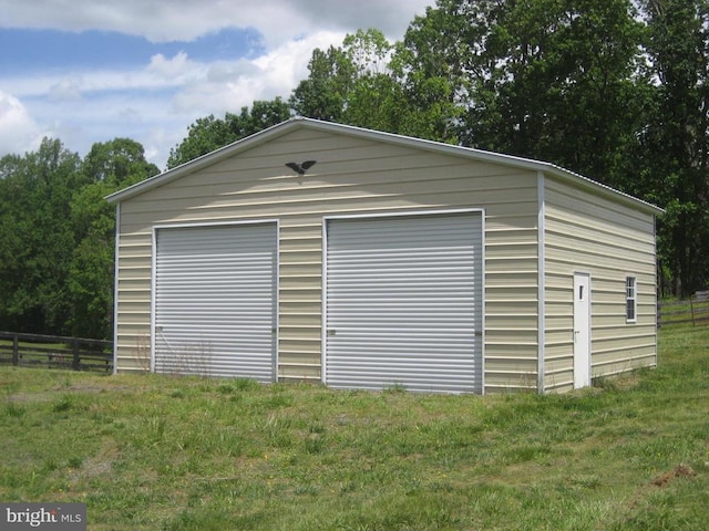 view of detached garage