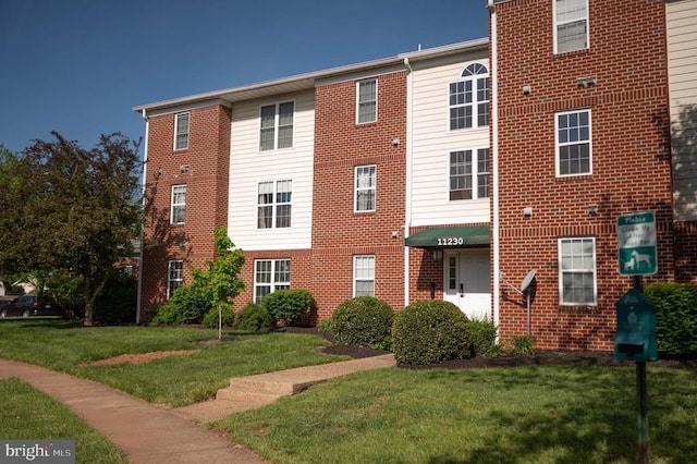 view of building exterior