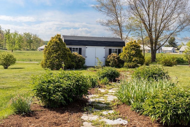 1916 Tinkling Spring Rd, Stuarts Draft, VA 24477 - rear view of property featuring an outdoor structure, a shed, and a yard